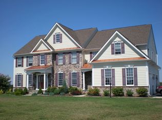 832 Holy Cross Rd, Street, MD 21154