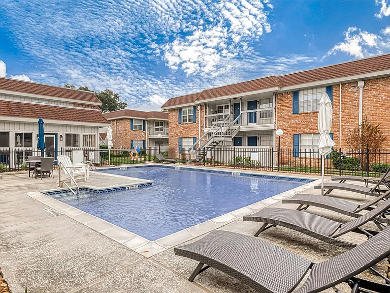 2350 Bering Dr #122 — Photo 25