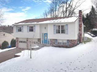 129 Old Farm Dr, Pittsburgh, PA