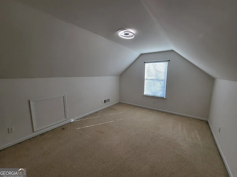 175 Stillwood Dr — Photo 26
