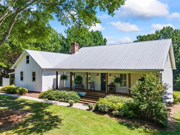 2492 Claude Brewer Rd, Loganville, GA 30052