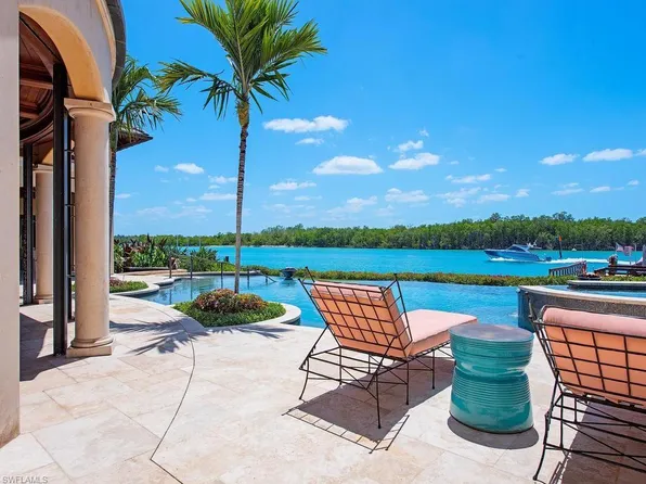 840 Admiralty Parade E, NAPLES, FL 34102