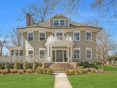 157 Loring Avenue, Pelham, NY, 10803