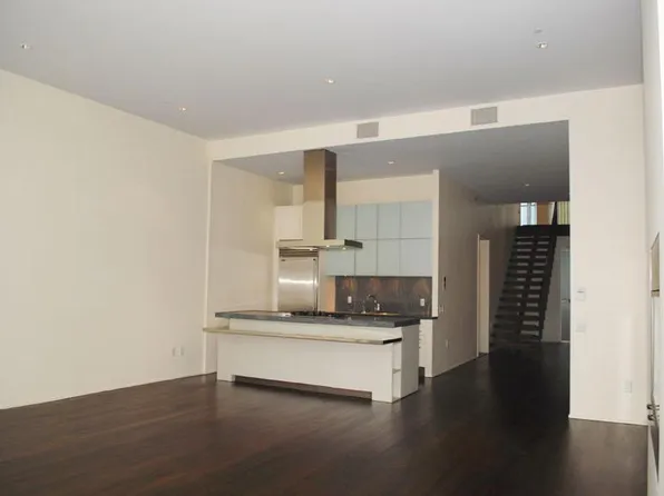 109 Greene Street image 1 of 3