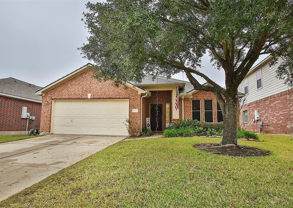 1st image of 11910 Canyon Falls Dr