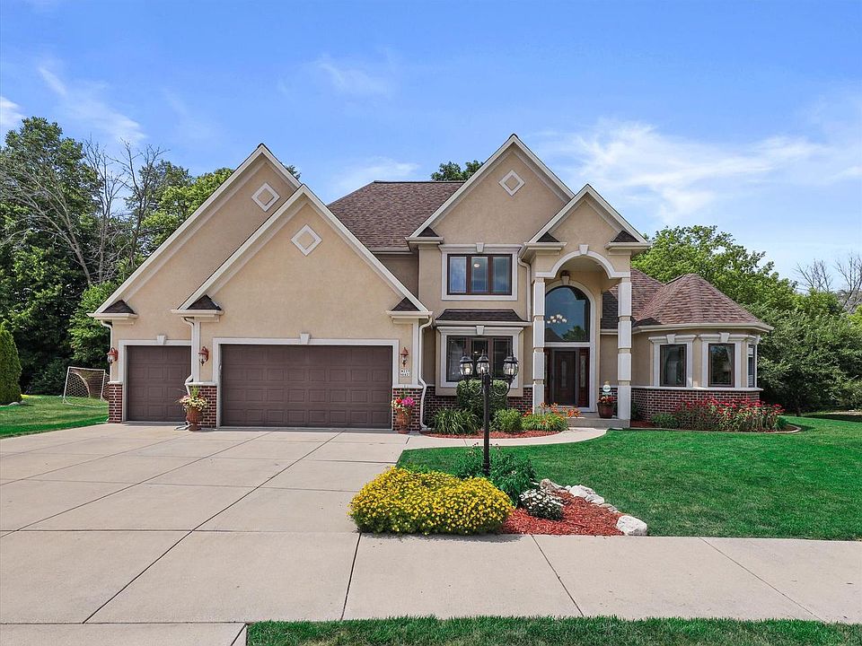 W237N6623 Hillview DRIVE, Sussex, WI 53089 Zillow