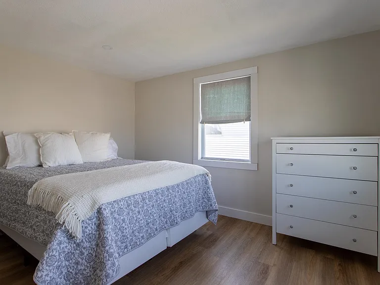 60 Plymouth St — Photo 14