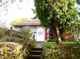 4219 SE Ellis St, Portland, OR 97206