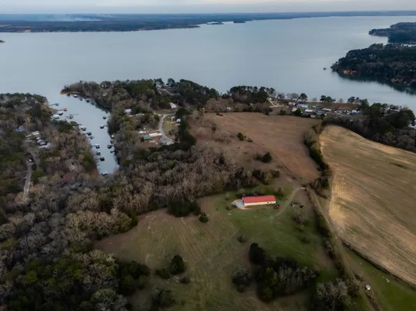 179 Lake Front Dr, Abbeville, AL 36310