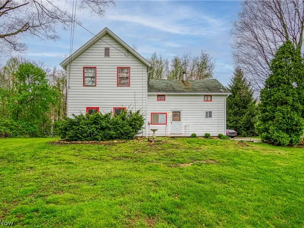 1489 Randolph Rd, Mogadore, OH 44260