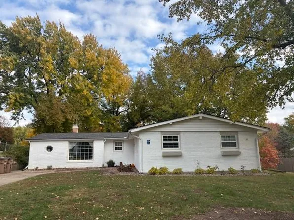 1704 Linden Ln, Atchison, KS 66002