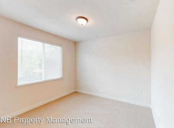 4th image of 2120 Tarbolton Cir