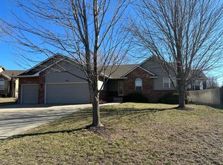 230 Cypress Ct, Andover, KS 67002