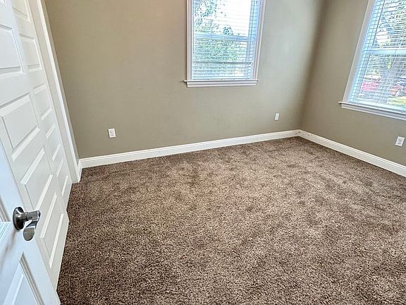 3rd image of 117 S Yolo St APT 3