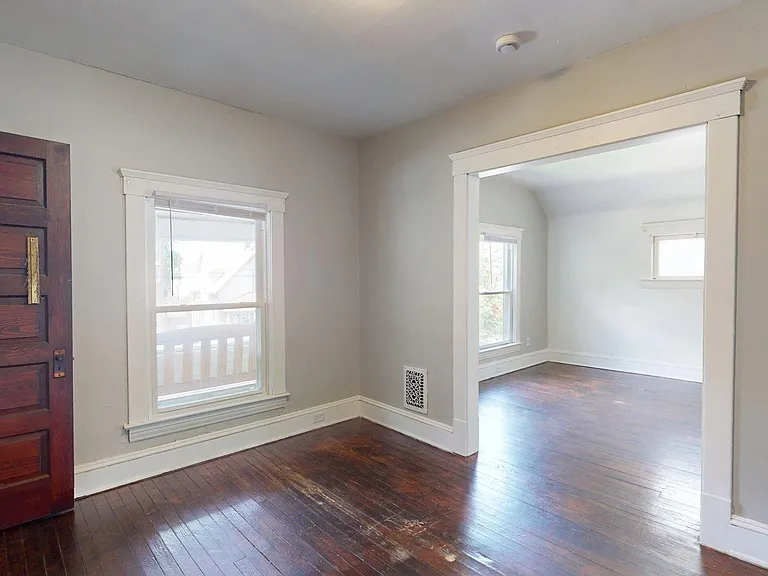 3865 W 16th St — Photo 35
