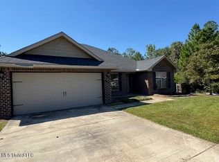 60 Cascade Cv, Perkinston, MS 39573