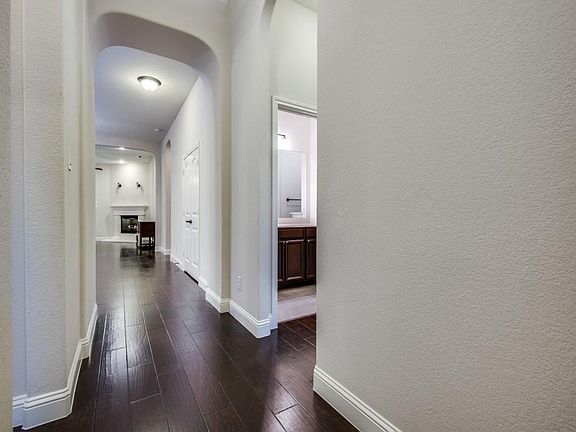 3rd image of 5308 Cornerstone Dr
