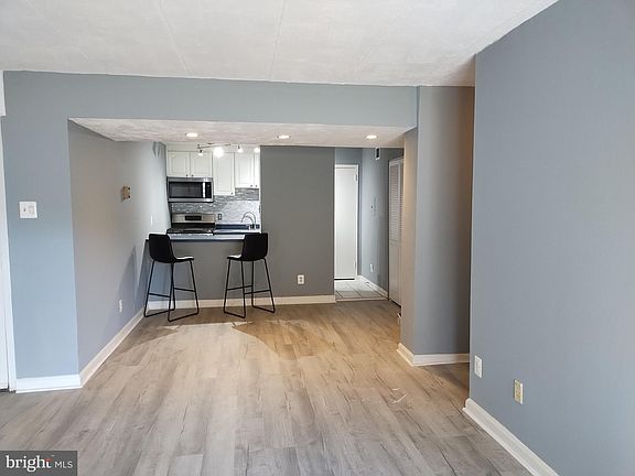 5th image of 2535 Huntington Ave #1