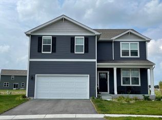 1579 Emma Ln, Pingree Grove, IL 60140