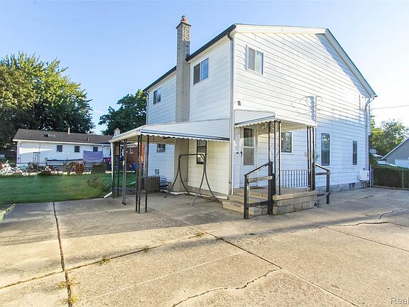 3rd image of 30819 Lund Ave