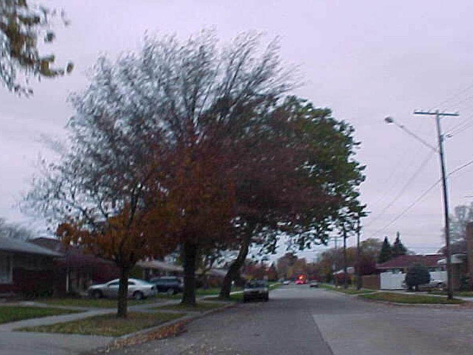 2nd image of 21043 Virginia Ave