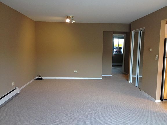 4th image of 2544 Waterbury Dr APT 1506