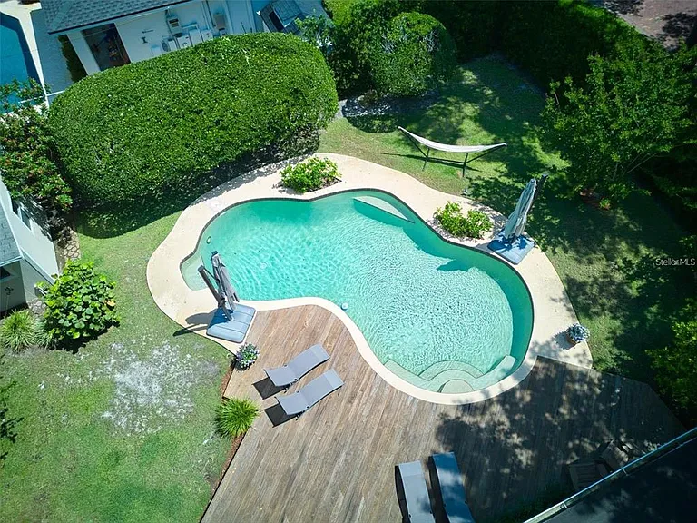 1791 Spruce Ave — Photo 26