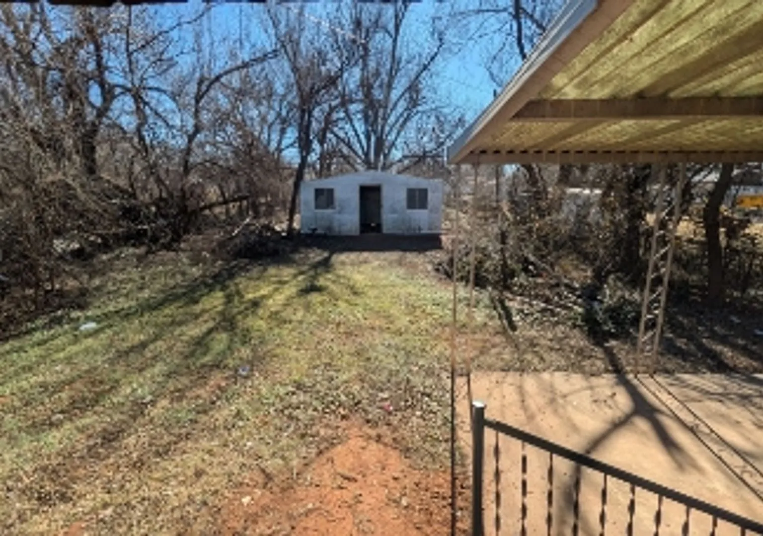 3 Bedroom / 1 Bathroom House for Rent 1606 SE 61st St, OKC — Photo 2