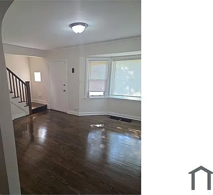 8509 S Yates Blvd — Photo 3
