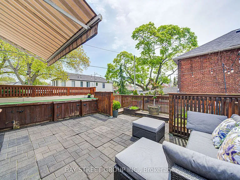 95 Hopedale Ave — Photo 44
