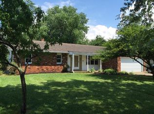 25174 Lawnfield Dr, Circleville, OH 43113