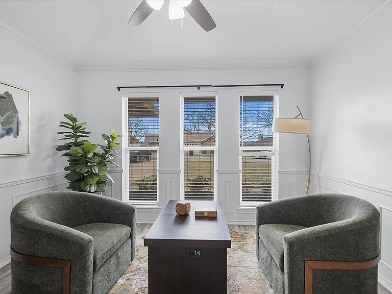 291 N Bay Dr — Photo 18