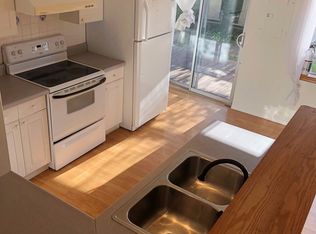 1115 SW 106th St, Seattle, WA 98146