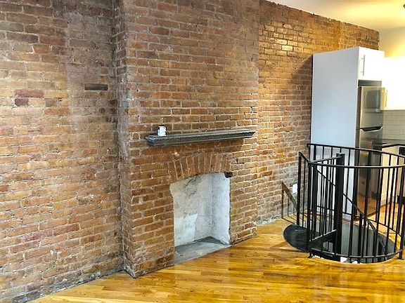 4th image of 231 W 16th St APT 1WF