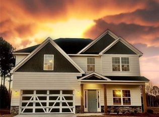 2096 Blue Beak Bnd, Opelika, AL 36804