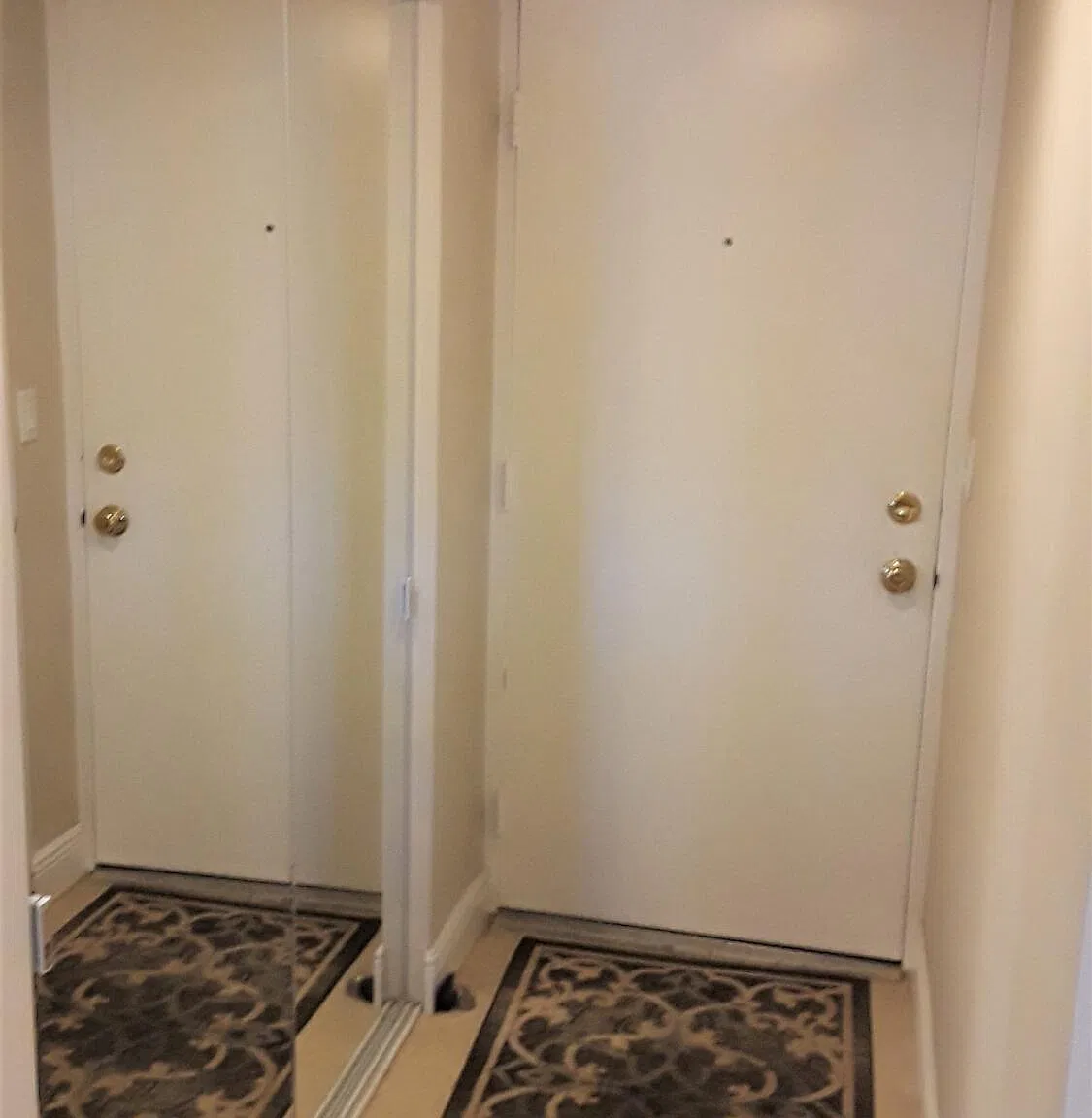 2 bed, 2.0 bath, 1280 sqft, $5,300 — Photo 2