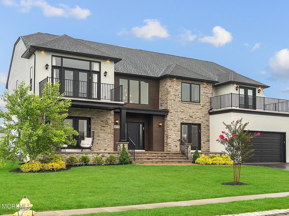 1st image of 1675 Saint Regis Ct