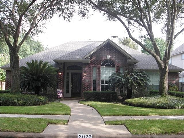 1st image of 2027 Cypress Bend Ln