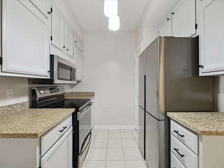 600 Wilcrest Dr #57 — Photo 11