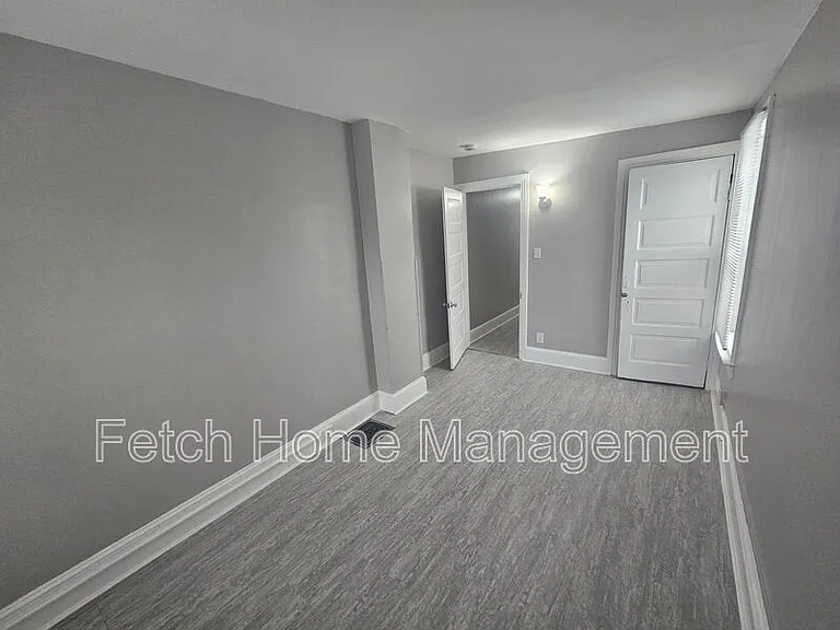 826 Wallace St — Photo 23