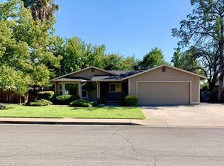 1829 Strauss Ln, Redding, CA 96003