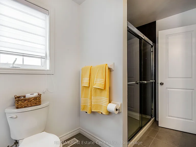1 Mill St W #1 — Photo 29