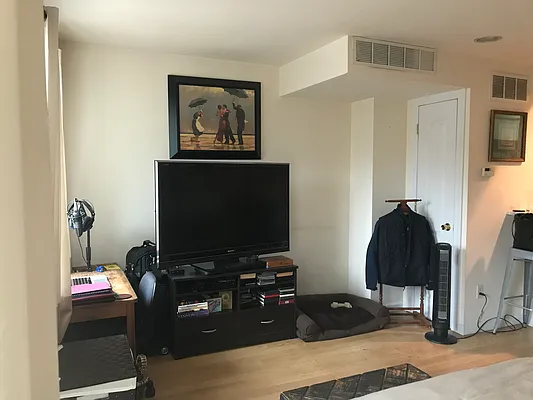 Rented by Urban Luxe | media 9