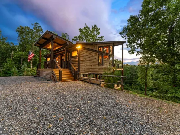 361 June Bug Ln, Blue Ridge, GA 30513