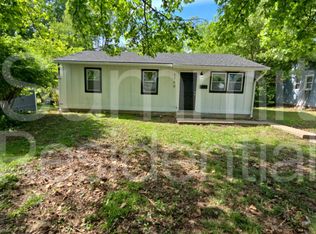 5700 E 40th St, Kansas City, MO 64130