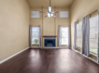 5516 Boca Raton Blvd APT 310, Fort Worth, TX 76112