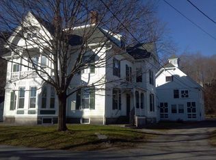21 Summer St, Topsham, ME 04086