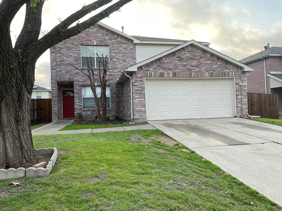 1st image of 2220 Wisteria Way