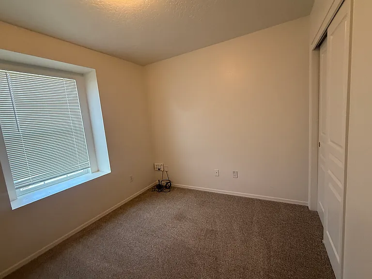 3721 Pierre Ave — Photo 8