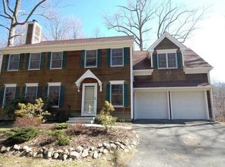 40 Mountain Rd, Ridgefield, CT 06877